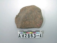 藏品(紅色夾砂素面陶片)的圖片